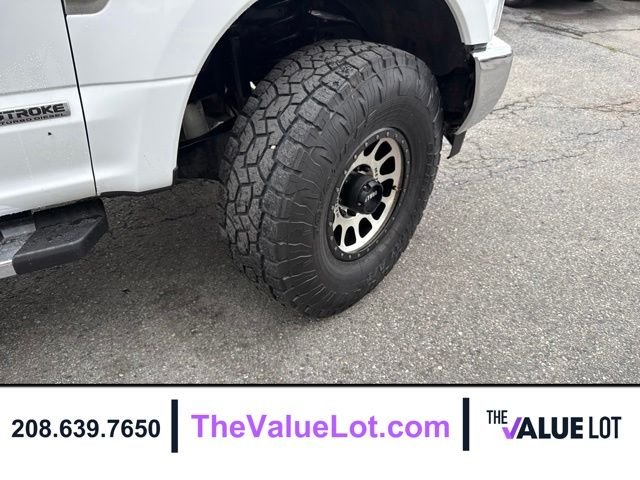 Used 2019 White Ford Lariat image 11