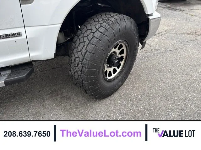 Used 2019 White Ford Lariat image 11