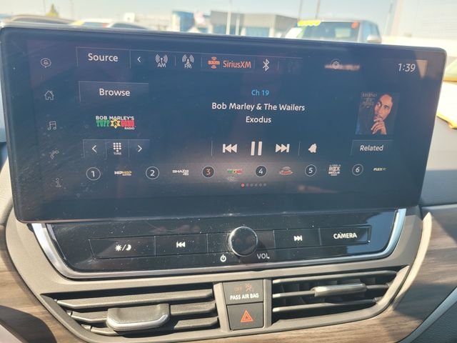 Used 2025 Gray Nissan 2.5 SV image 24
