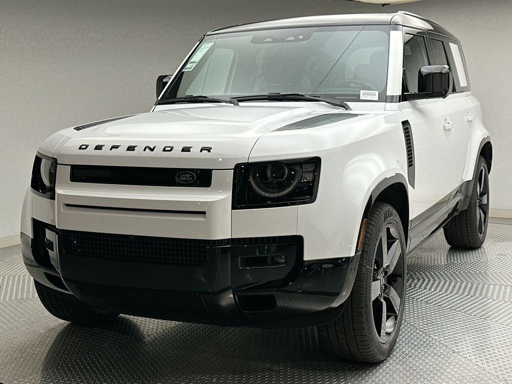New 2026 Fuji White Land Rover X-Dynamic SE image 1