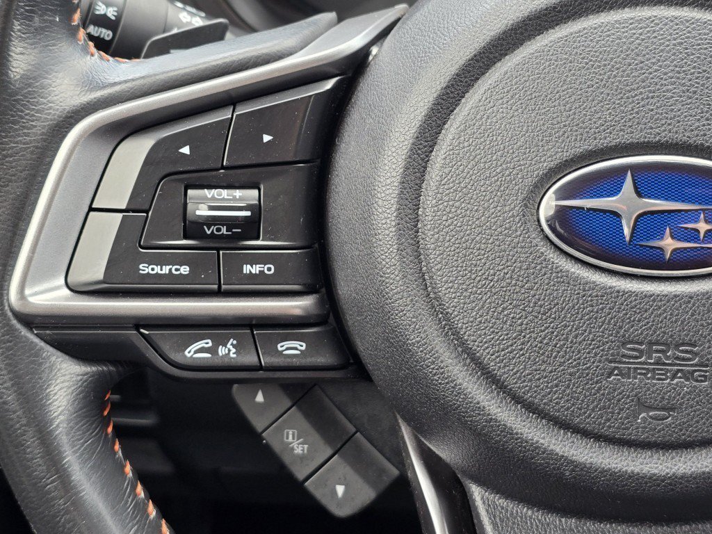 Certified Used 2018 Quartz Blue Pearl Subaru 2.0i Premium image 16