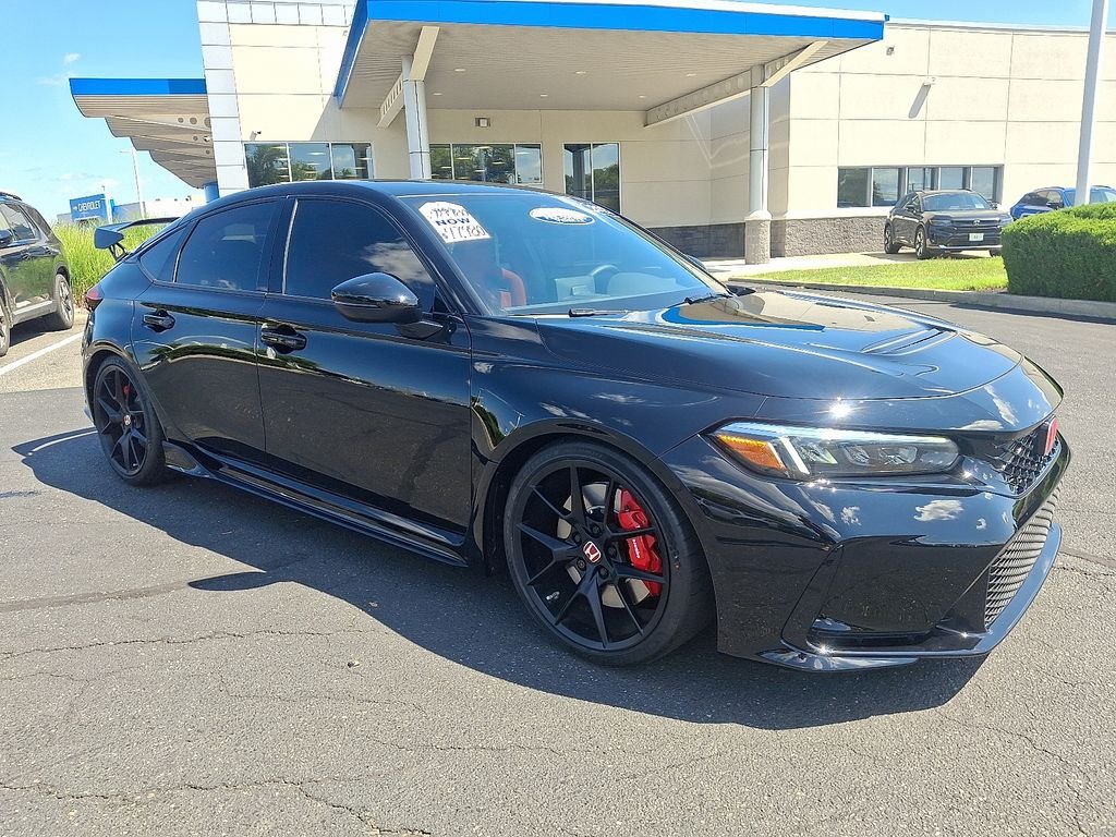 Certified Used 2023 Crystal Black Pearl Honda TYPE R image 3