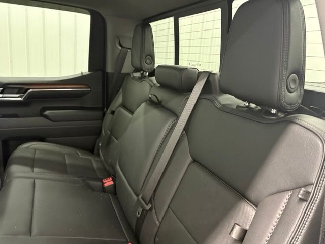 Used 2025 Silver GMC Denali image 11
