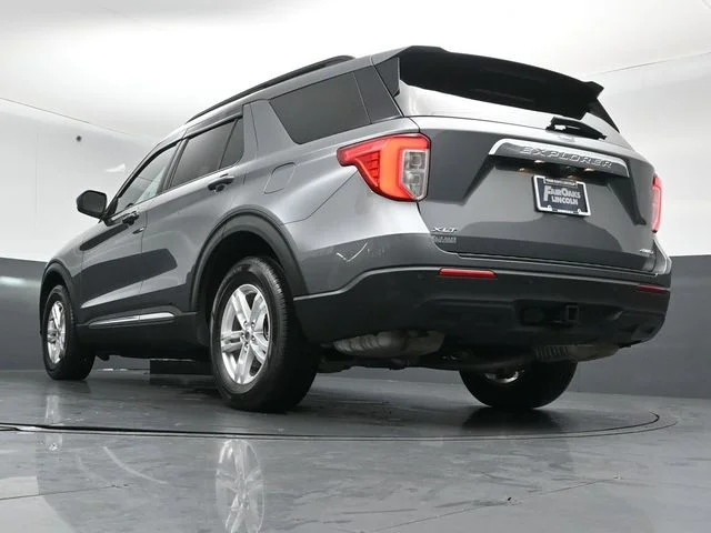 Used 2022 Gray Ford XLT image 41