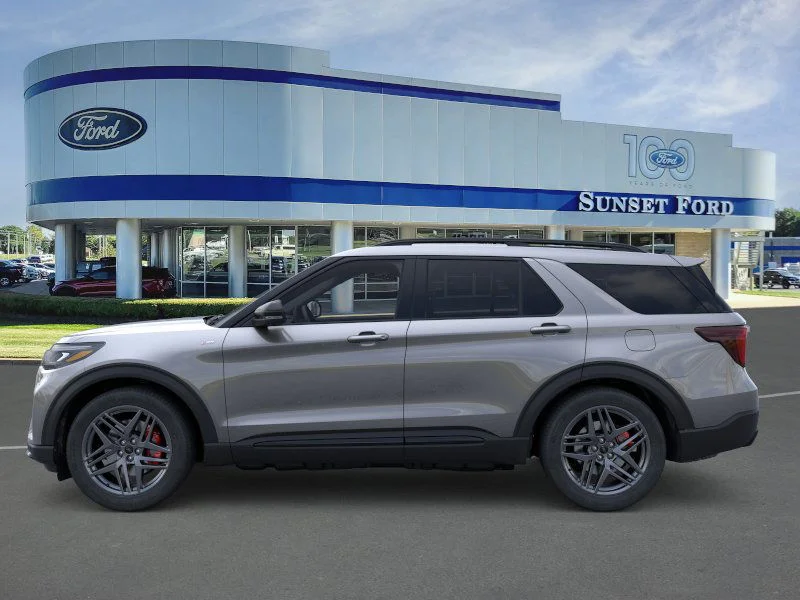 New 2026 Carbonized Gray Metallic Ford ST-Line image 3