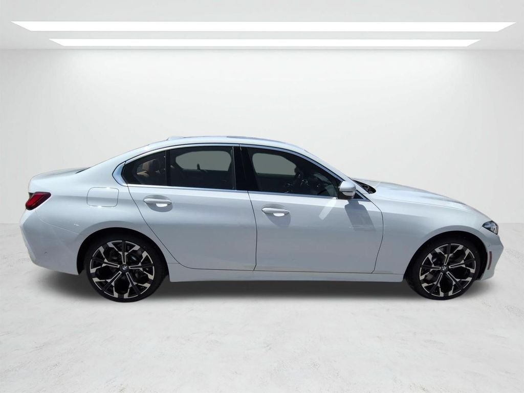 New 2026 Alpine White BMW 330i xDrive image 3