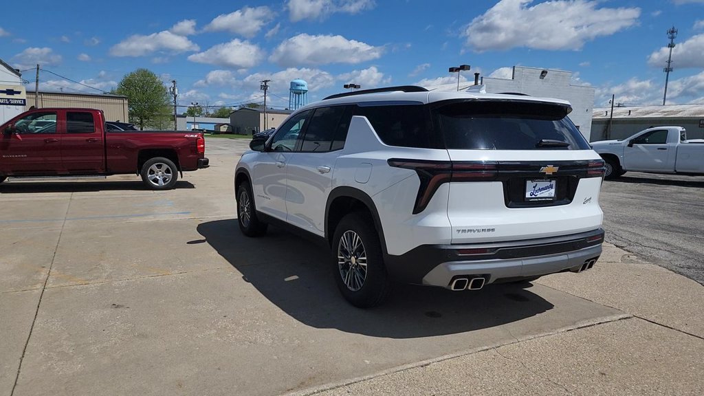 2026 Chevrolet Traverse LT - Photo 9