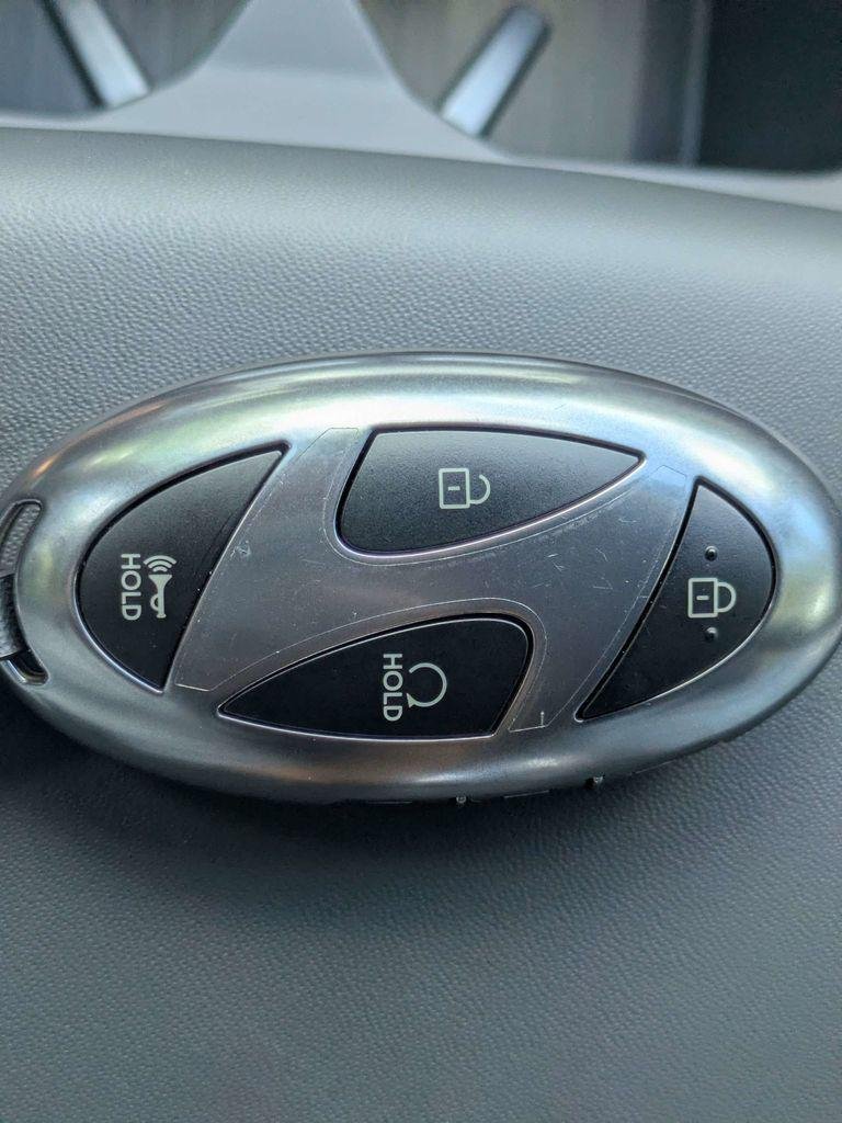 New 2026 Green Hyundai Calligraphy image 34