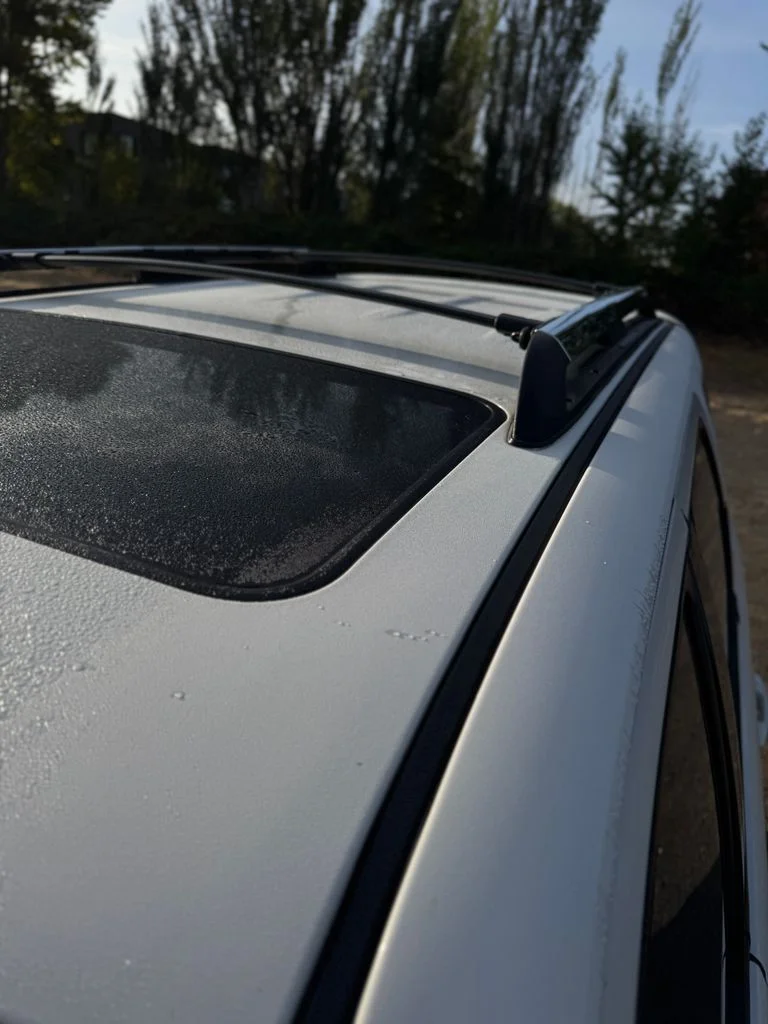 Used 2011 White Suede Ford Limited image 41