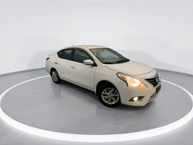 Used 2017 White Nissan 1.6 SV image 8