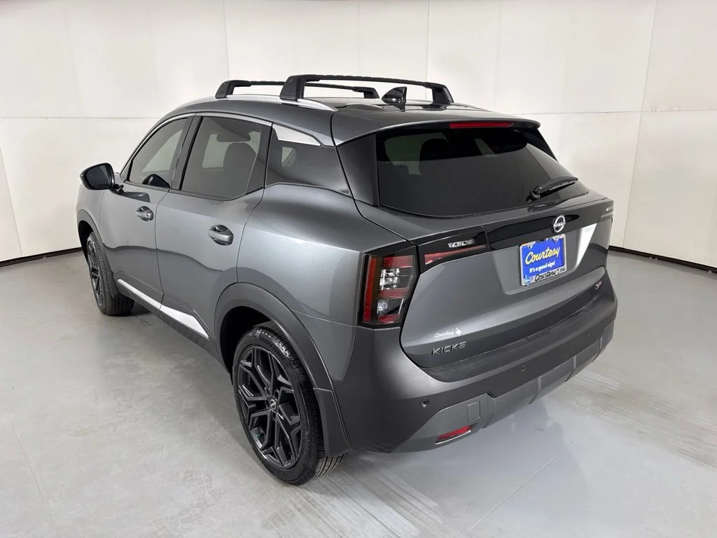 2026 Nissan KICKS SR - Photo 6