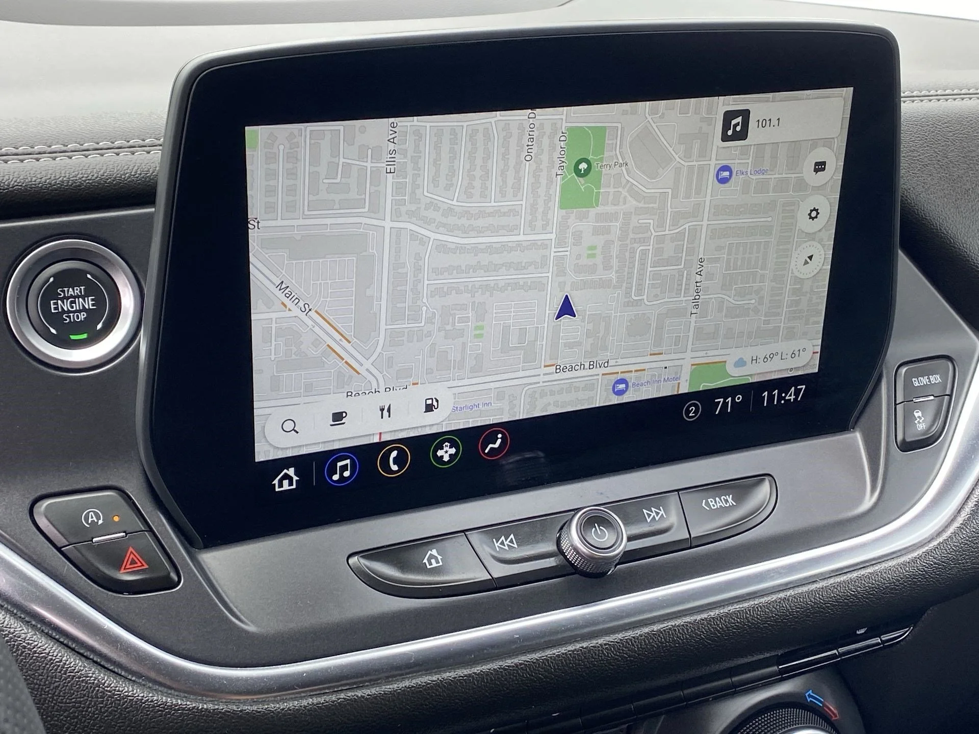 2025 Chevrolet Blazer 2LT - Photo 18