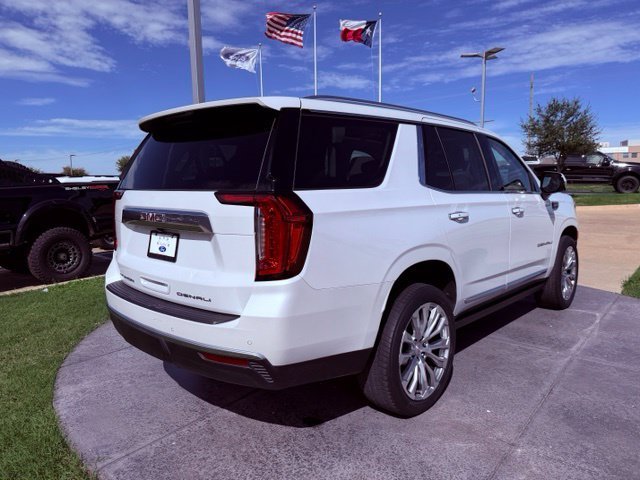 Used 2024 White GMC Denali image 7