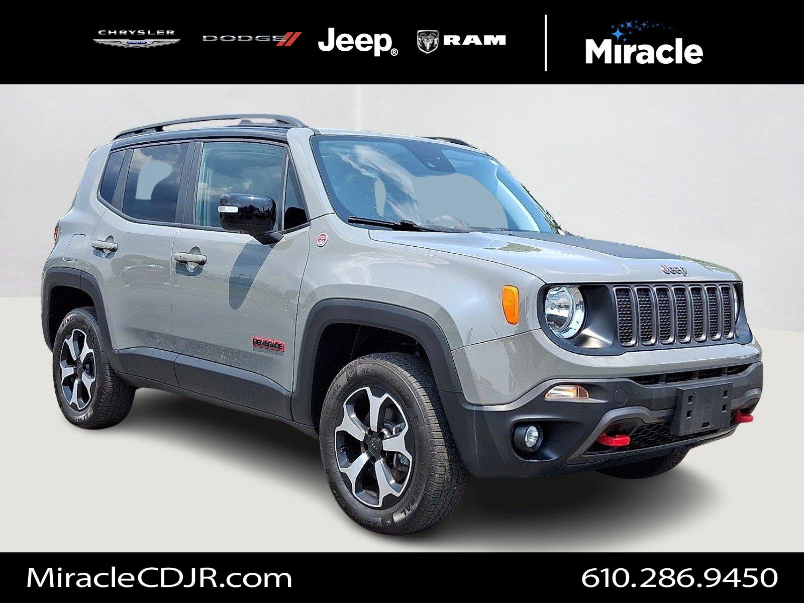 Used 2022 Sting-Gray Clearcoat Jeep Trailhawk image 1