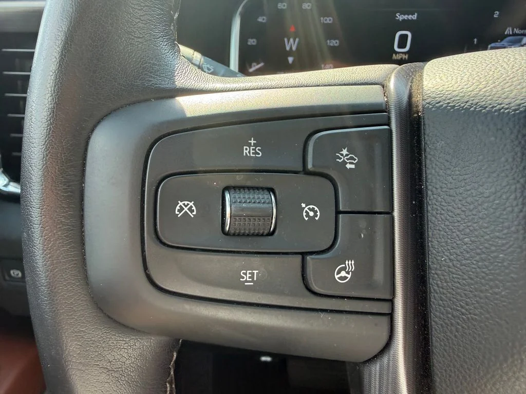 Used 2025 Black GMC Denali Ultimate image 18