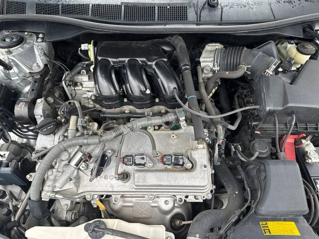 Used 2016  Toyota XSE image 31