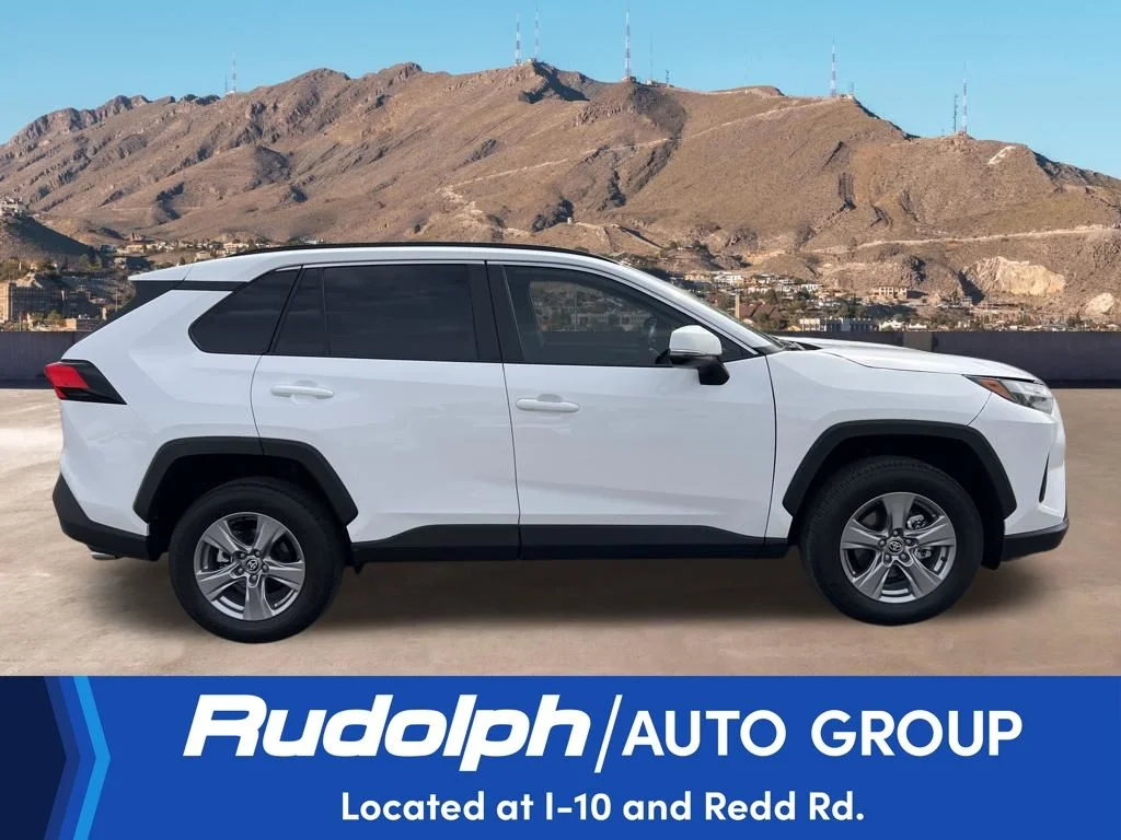 Used 2025 White Toyota XLE image 6