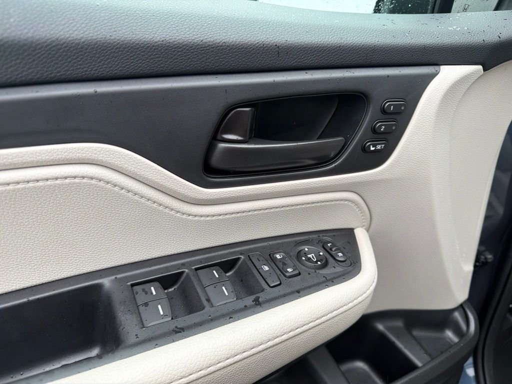 2026 Honda Odyssey EX-L - Photo 28