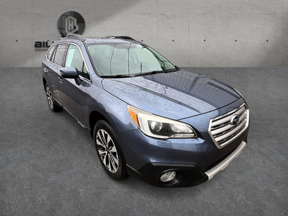 Used 2017 Blue Subaru 2.5i image 4