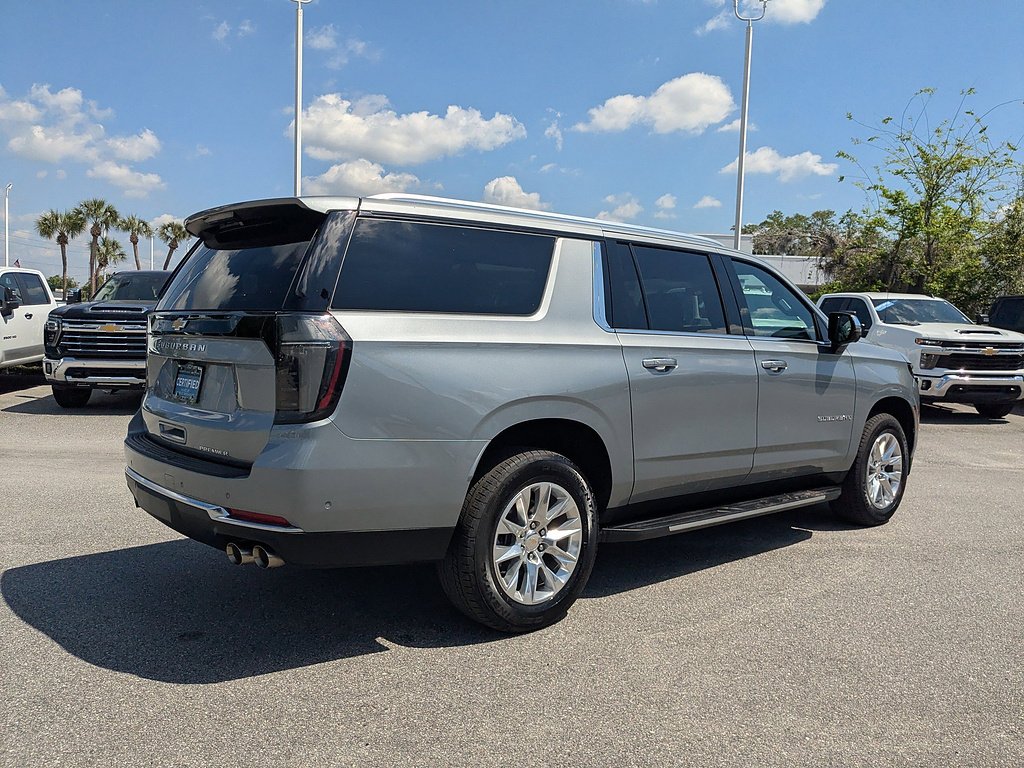 2025 Chevrolet Suburban Premier - Photo 19