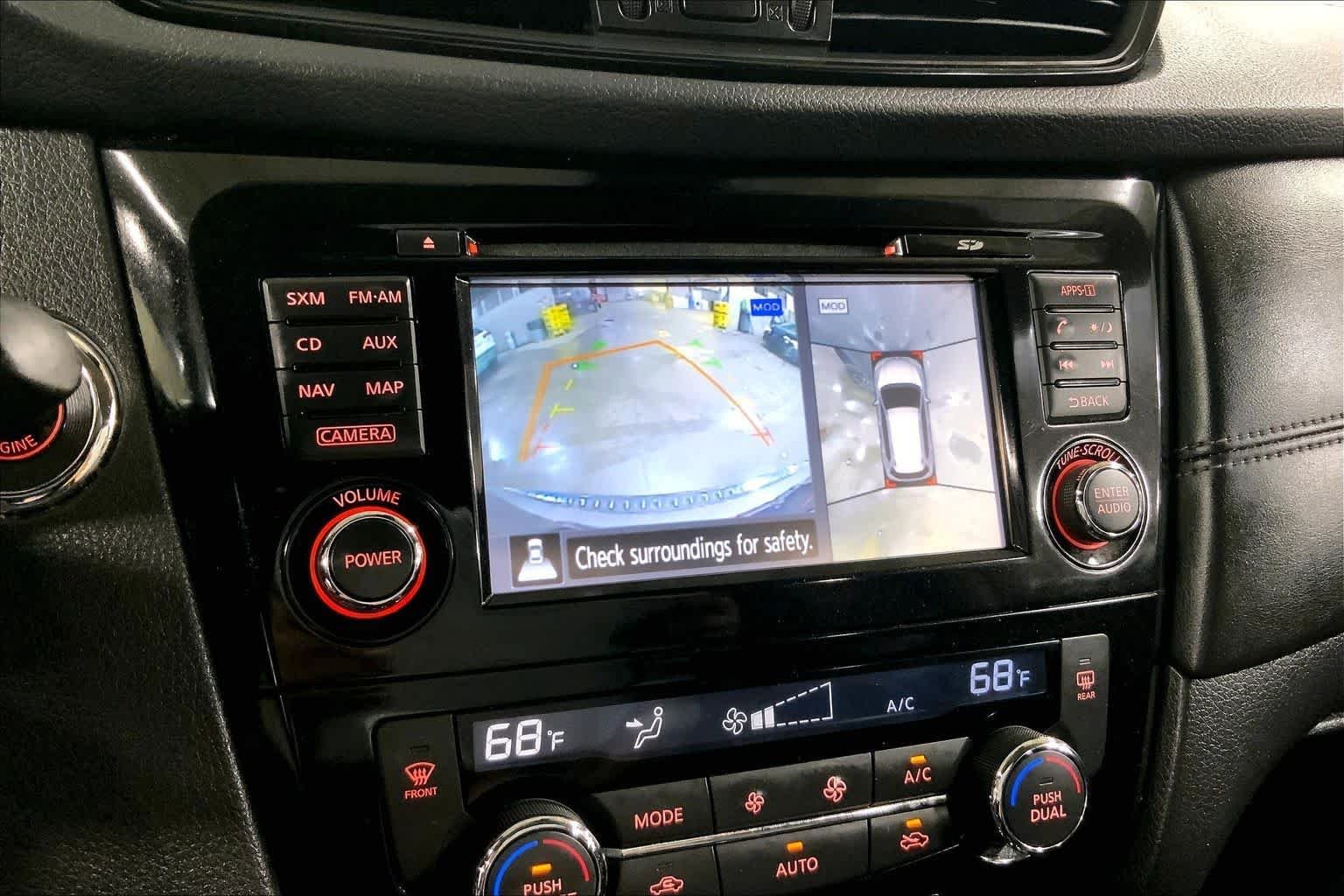 Used 2017 Gun Metallic Nissan SL image 27