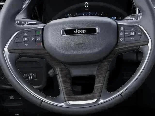 New 2026 Baltic Gray Metallic Clear-Coat Exterior Paint Jeep Limited image 45
