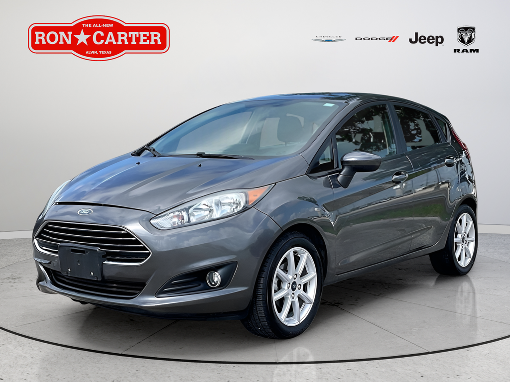 Used 2019 Gray Ford SE image 3