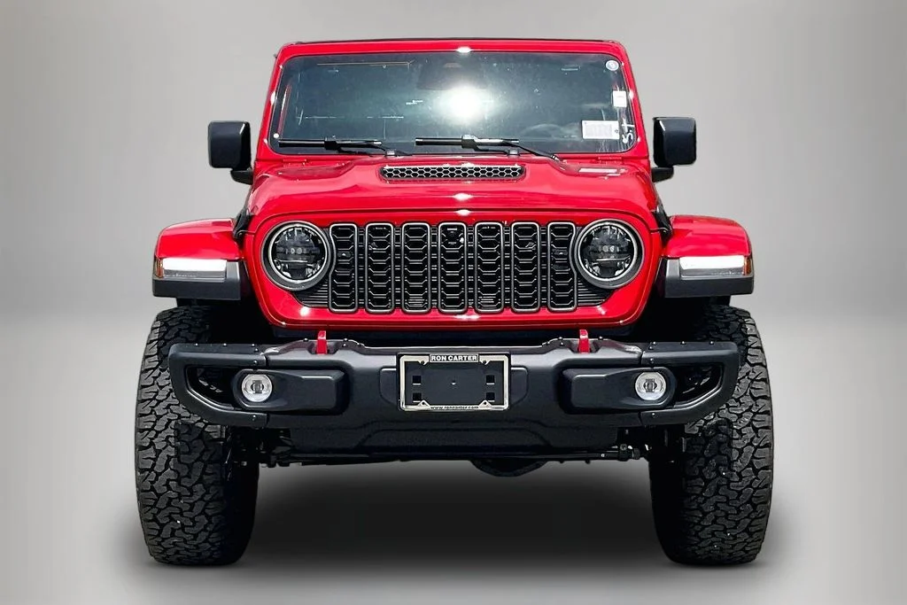 New 2026 Firecracker Red Clear-Coat Exterior Paint Jeep Rubicon X image 11