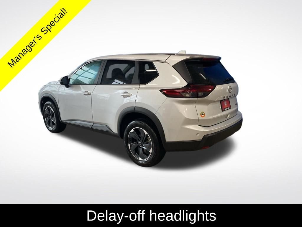 Used 2025 Silver Nissan SV image 16