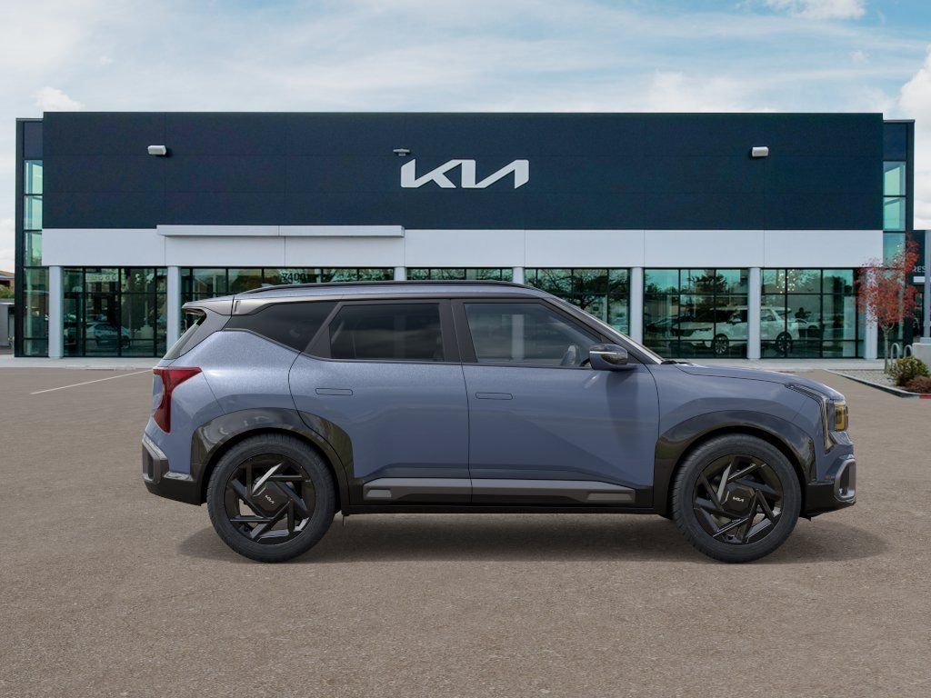New 2027 Gray Kia X-Line SX image 7