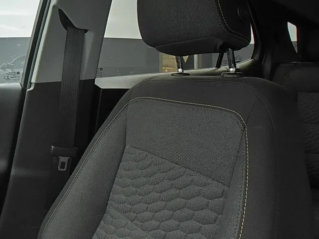 Used 2021 Silver Chevrolet LT image 29