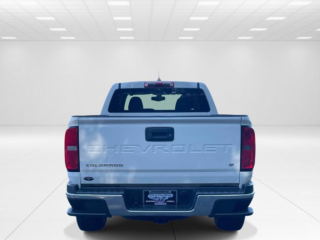Used 2022 White Chevrolet LT image 5
