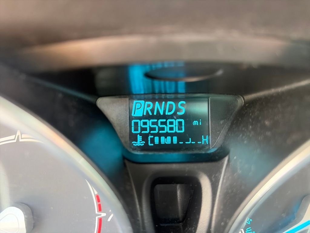 Used 2018 Silver Ford SE image 17