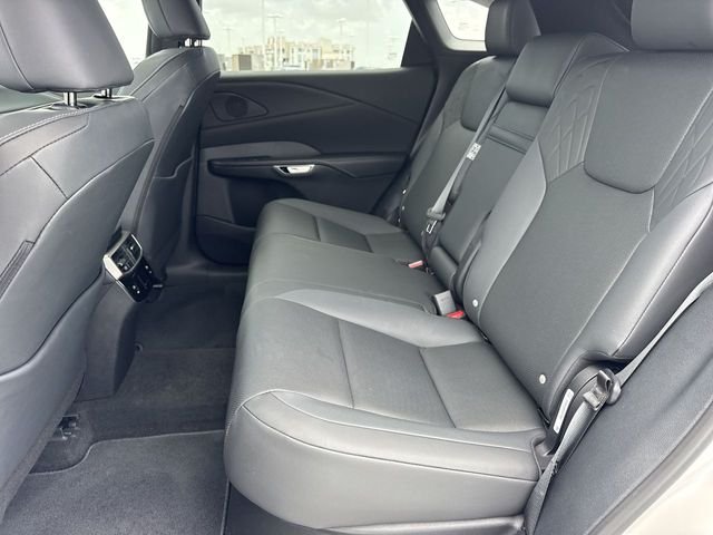 Used 2025 White Lexus 350 Premium image 23