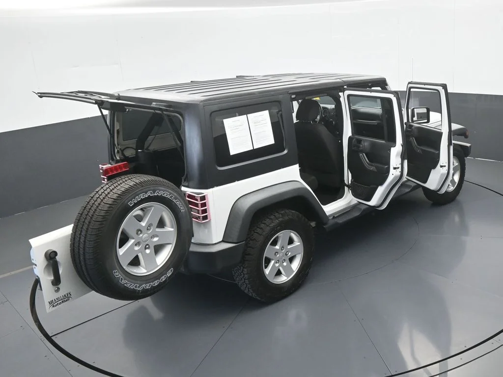 Used 2018 Bright White Clearcoat Jeep Unlimited Sport image 63