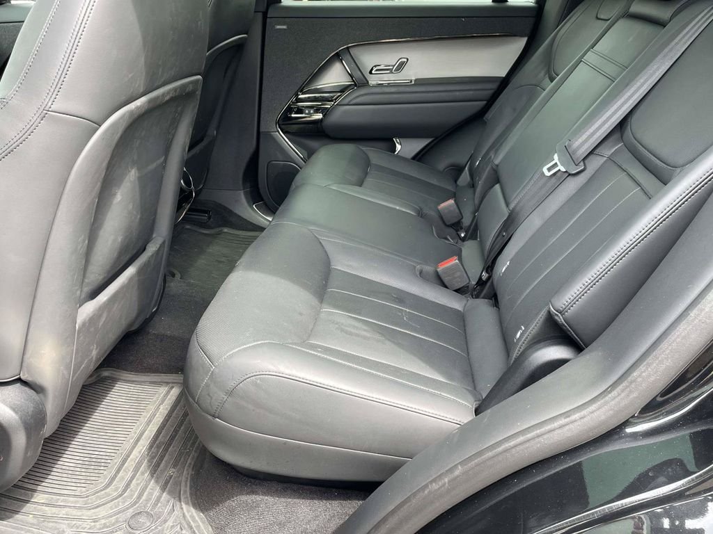 Used 2024 Black Land Rover SE image 10