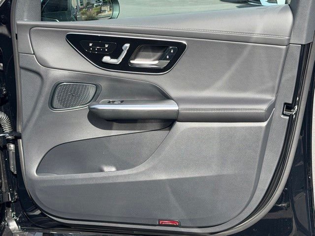 New 2026 Black Mercedes-Benz GLC 300 image 26