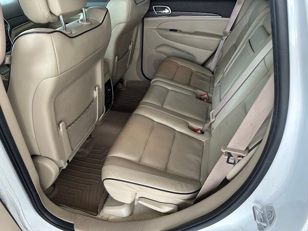 Used 2017 White Jeep Overland image 28