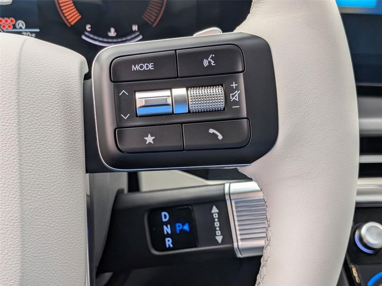 2026 Hyundai Santa Fe SEL - Photo 18