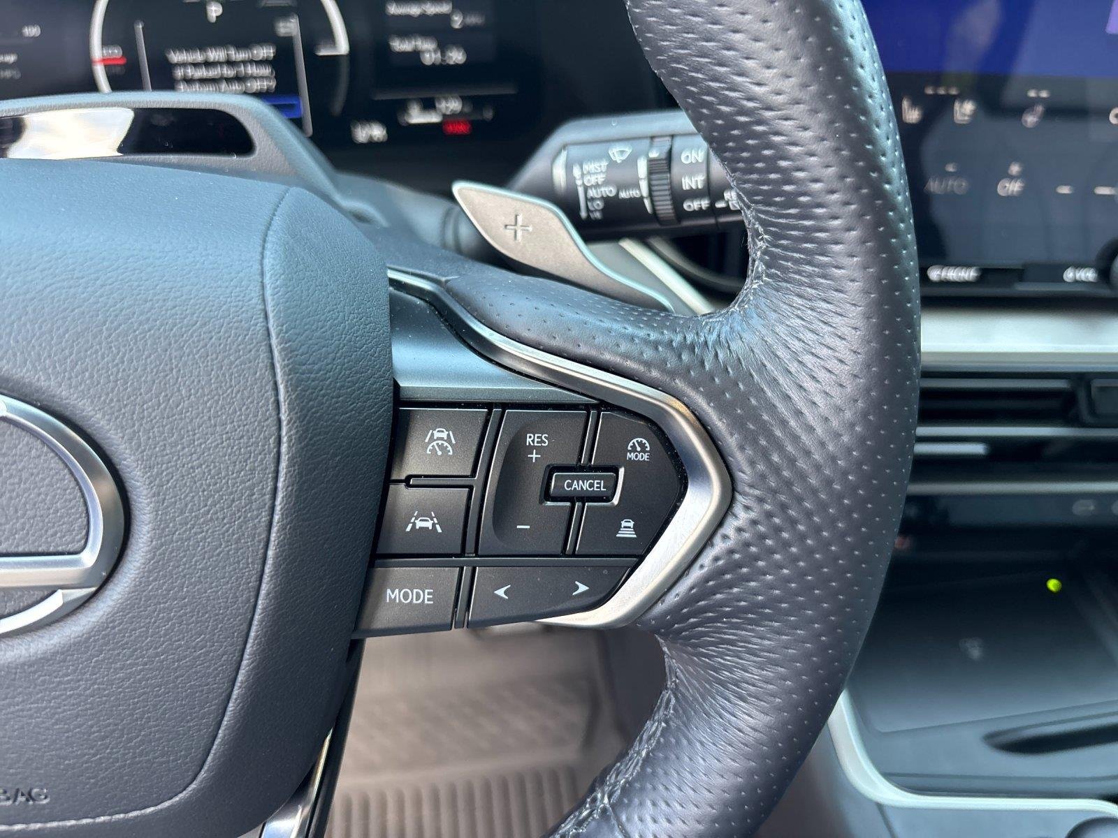 Used 2025 Caviar Lexus TX 500h F SPORT Premium image 20