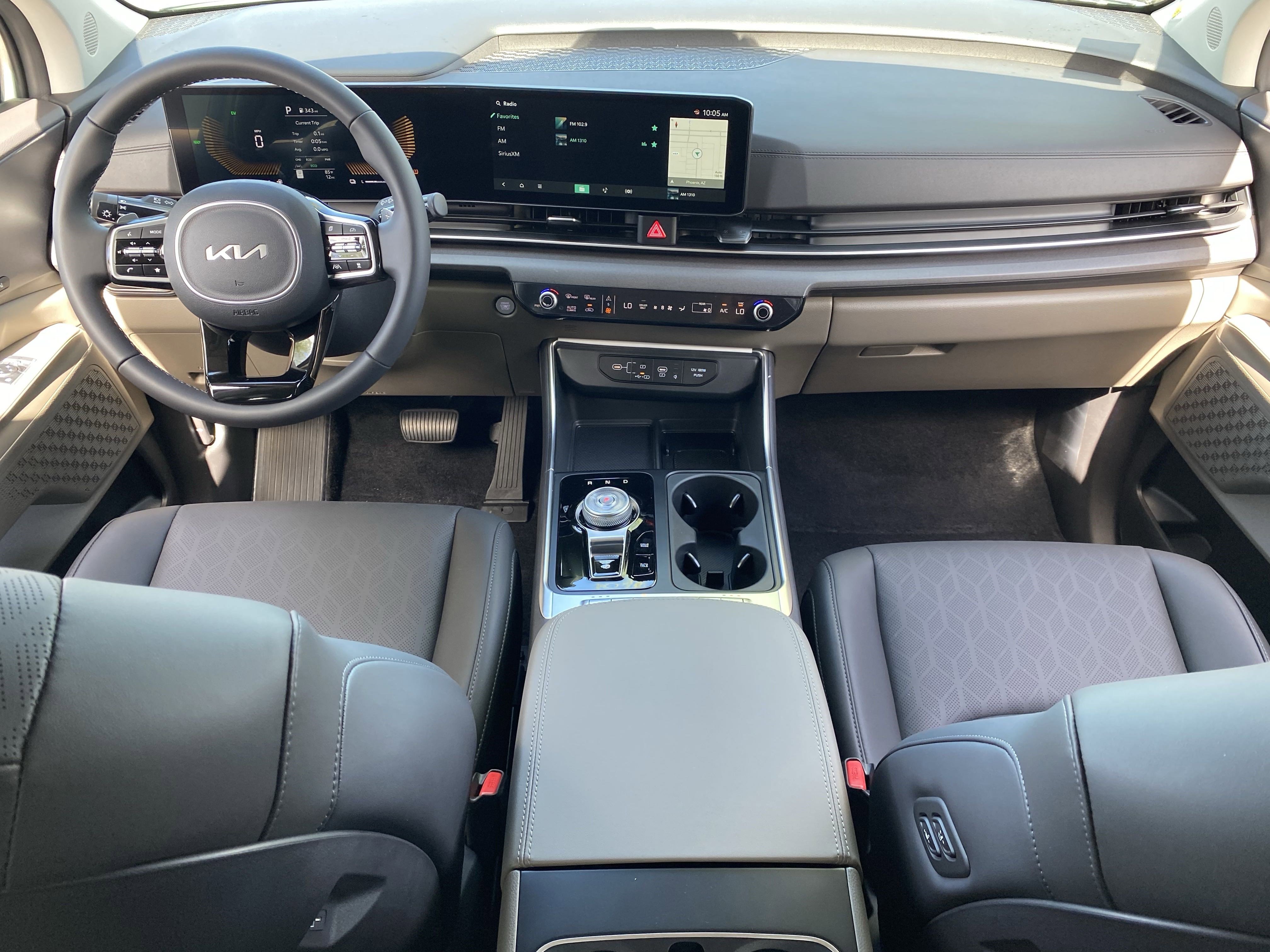 2026 Kia Carnival EX - Photo 13