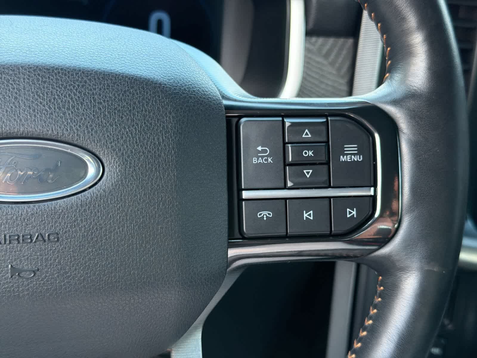 Used 2022 Agate Black Metallic Ford Platinum image 26