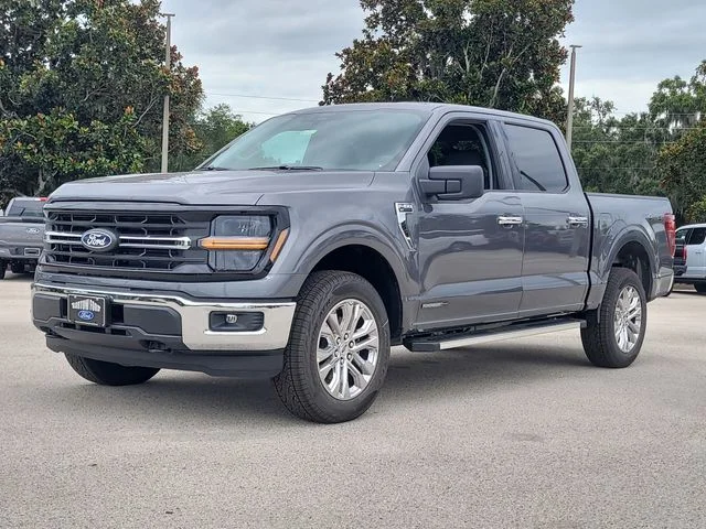 New 2026 Gray Metallic Ford XLT image 31
