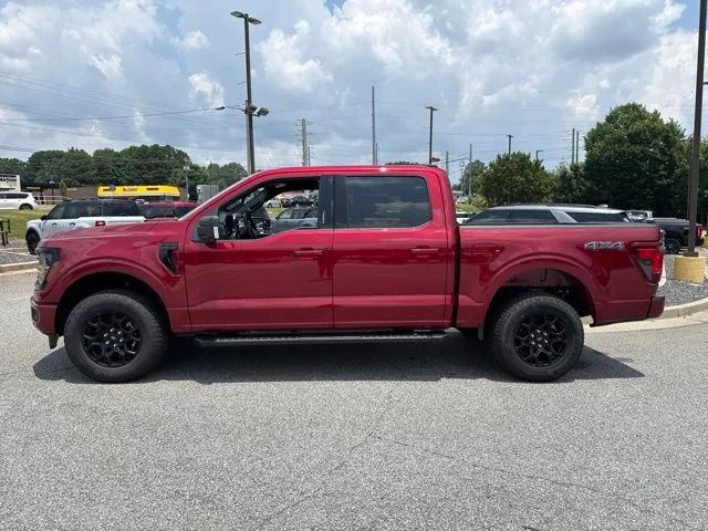 New 2026 Ruby Red Metallic Tinted Clearcoat Ford XLT image 7