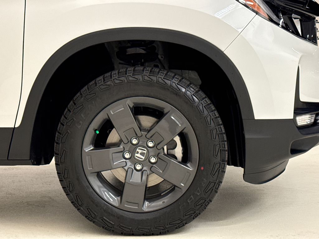 New 2026 Platinum White Pearl Honda TrailSport image 6