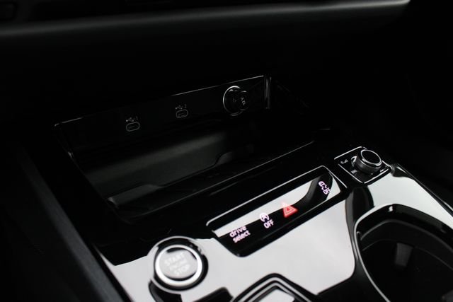 Used 2025 Glacier White Metallic Audi 2.0T Premium image 17