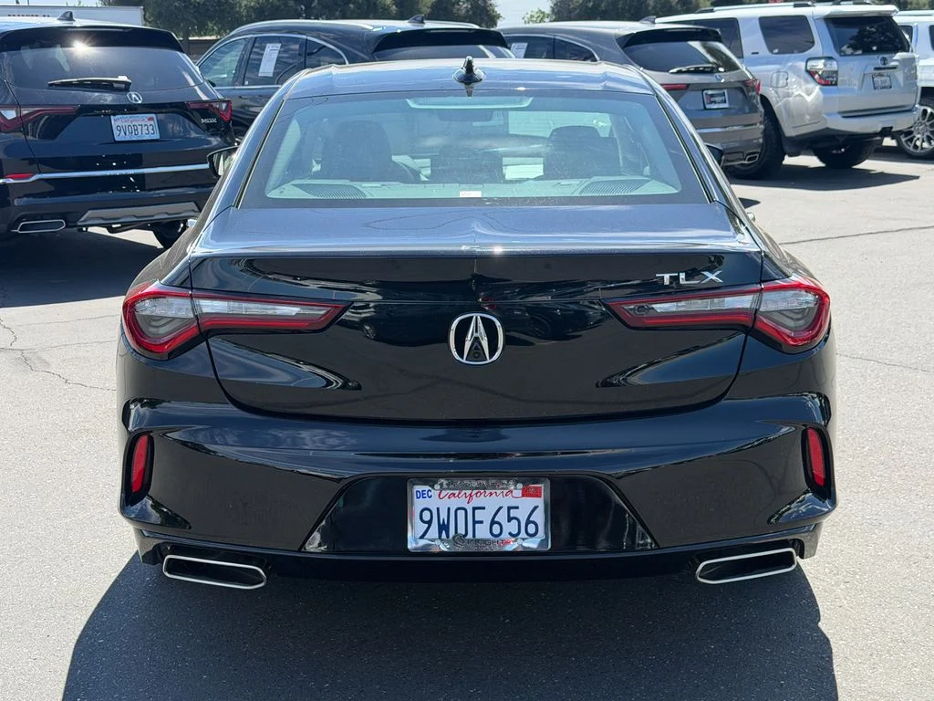 Certified Used 2025 Majestic Black Pearl Acura TECH image 7
