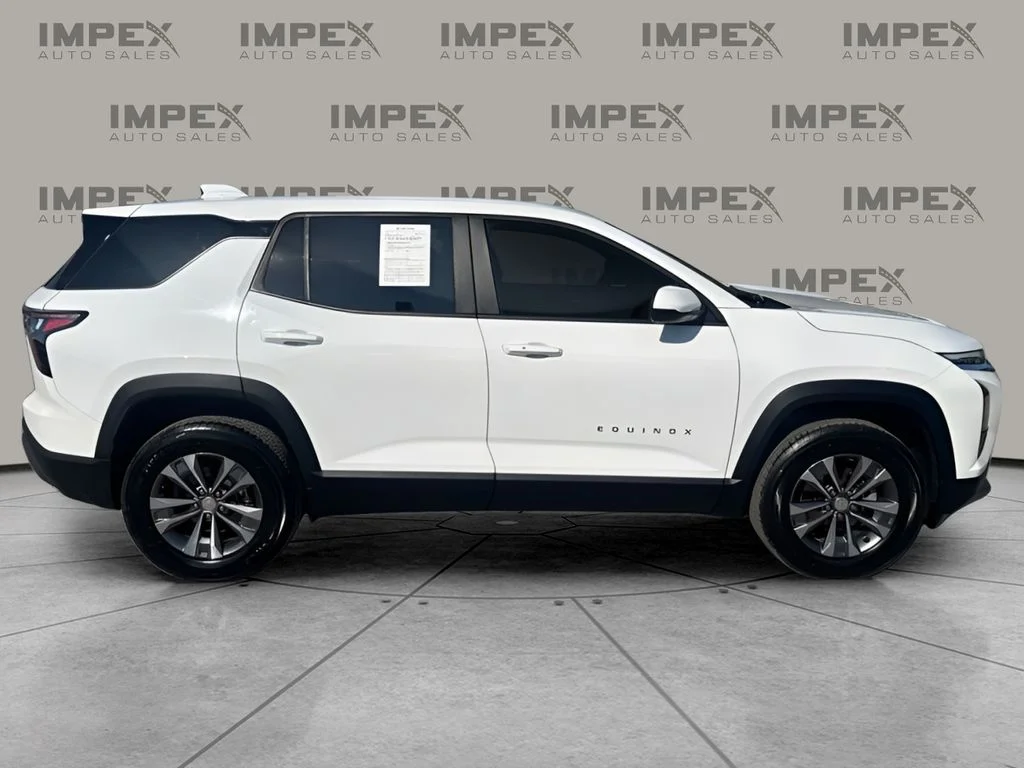 Used 2026 White Chevrolet LT image 6