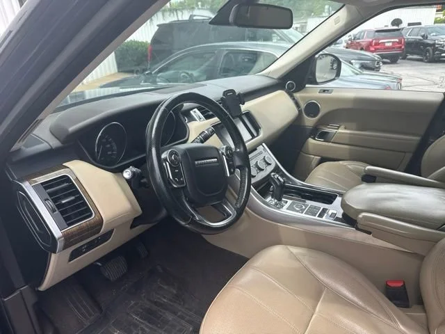 Used 2015 Blue Land Rover 3.0L V6 Supercharged HSE image 39