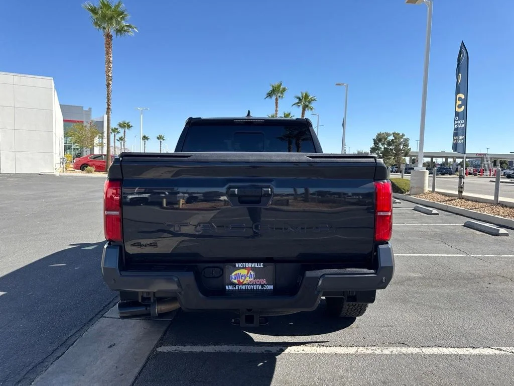 Certified Used 2025  Toyota TRD Off-Road image 7